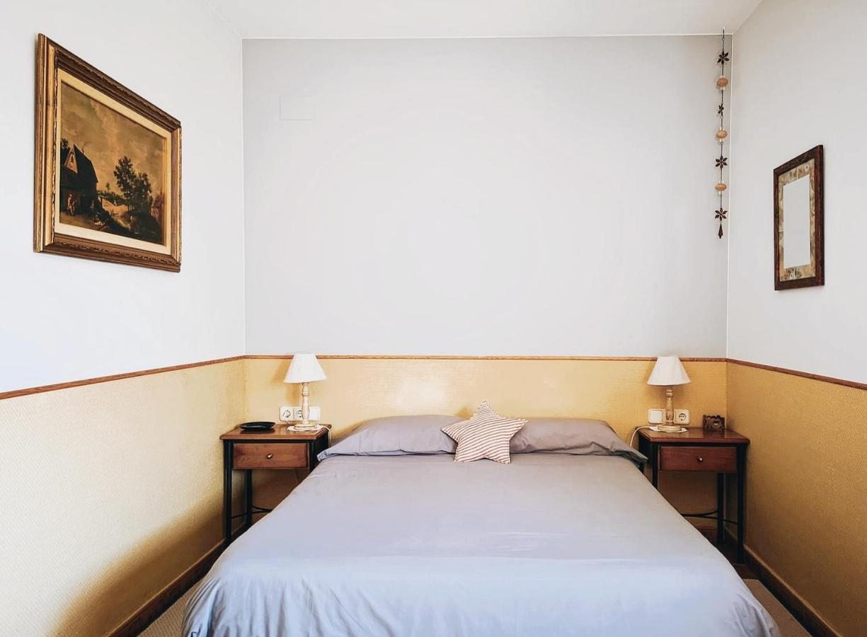 El Porxo De Baixeres Casa de Campo *