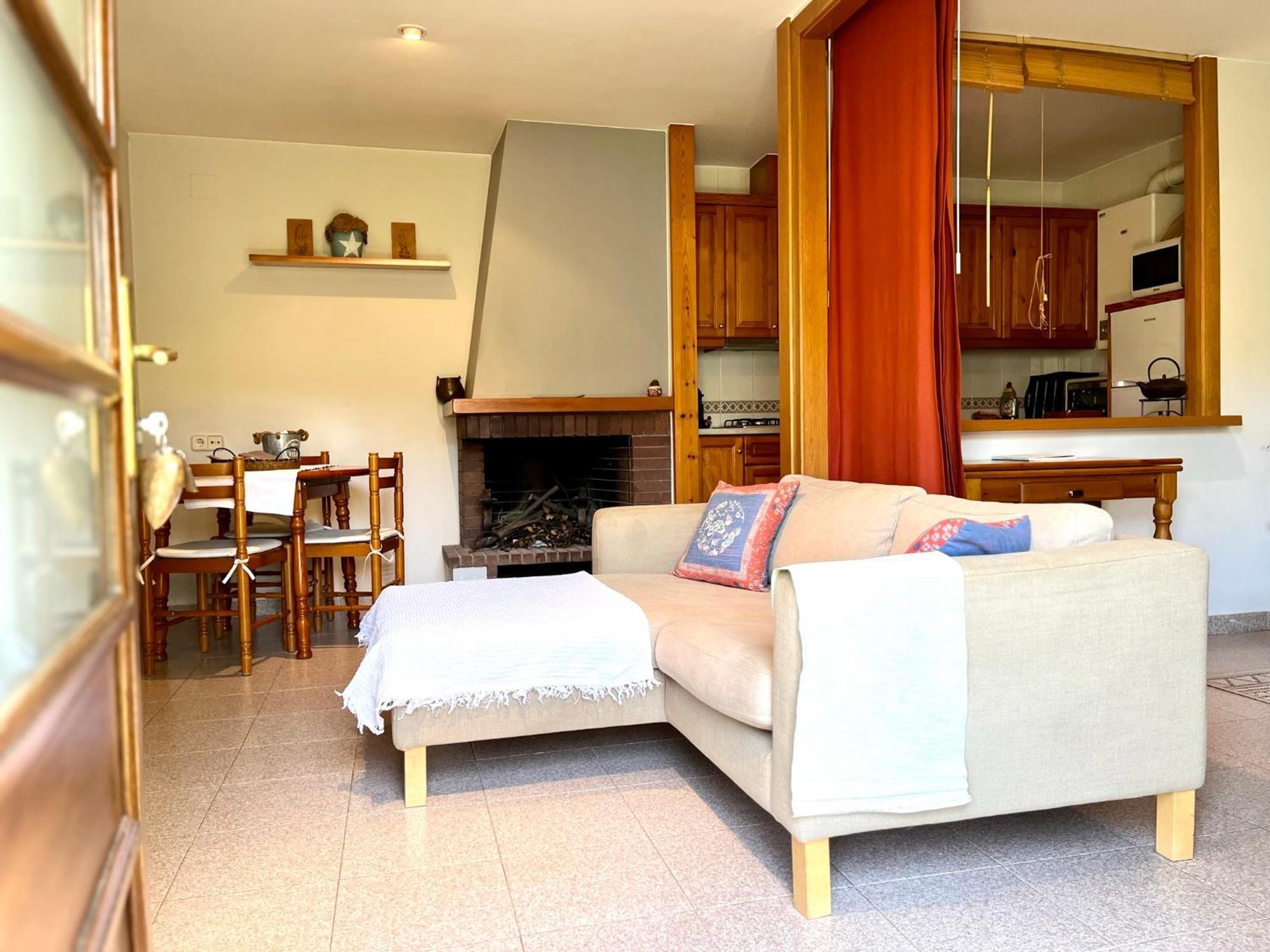 El Porxo De Baixeres Country house